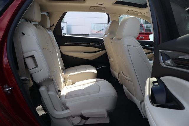 Used 2023 Buick Enclave Essence w/ Experience Buick Package AWD/4WD image 32