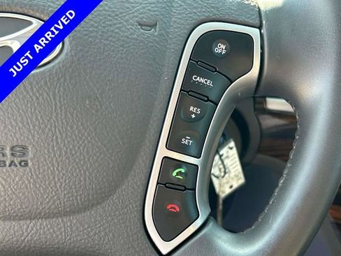 Used 2011 Hyundai Santa Fe SE FWD image 28