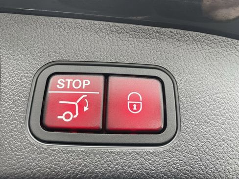 Used 2023 Mercedes-Benz GLA 250 4MATIC image 18