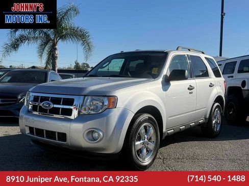 Used 2011 Ford Escape XLT image 1