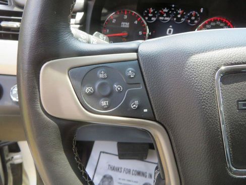 Used 2015 GMC Yukon Denali w/ Open Road Package AWD/4WD image 16