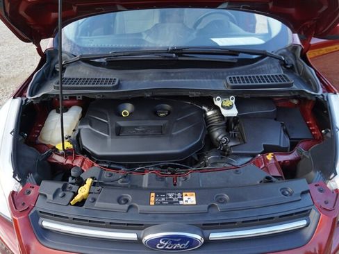 Used 2016 Ford Escape SE w/ Equipment Group 201A AWD/4WD image 34
