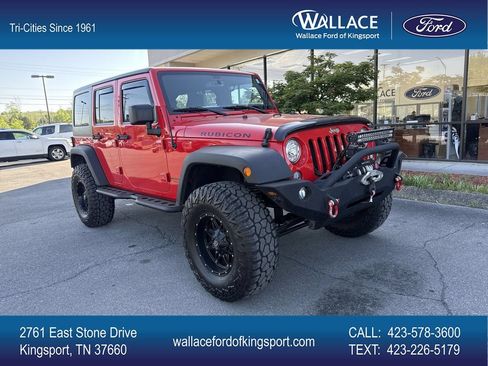 Used 2017 Jeep Wrangler Unlimited Rubicon w/ Max Tow Package AWD/4WD image 1