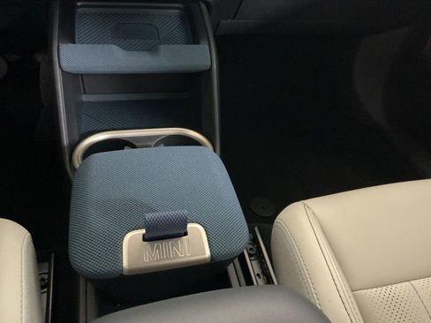 Certified 2025 MINI Cooper Countryman S image 11