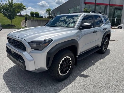 Used 2025 Toyota 4Runner TRD Off-Road Premium w/ Tow Technology Package AWD/4WD image 7