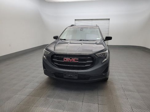 Used 2021 GMC Terrain SLE w/ Driver Convenience Package FWD image 15
