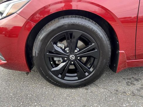 Certified 2022 Nissan Sentra SV w/ Trunk Package image 8