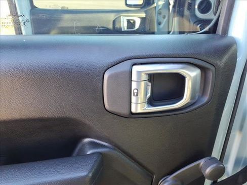 Used 2024 Jeep Wrangler Sport image 10