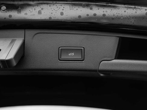 New 2026 Volkswagen Atlas Cross Sport SEL image 41