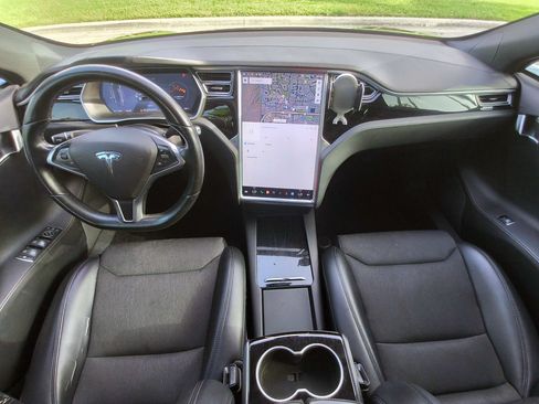 Used 2017 Tesla Model S 75D AWD/4WD image 24