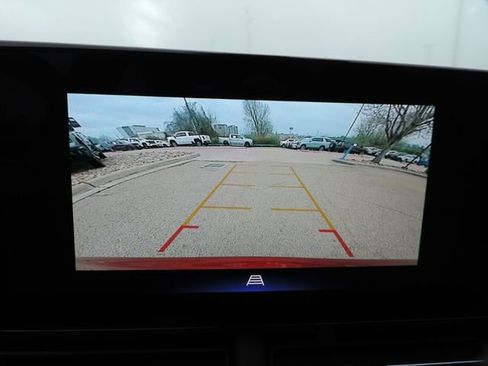 Certified 2025 Chevrolet Trax LT w/ LT Convenience Package image 32