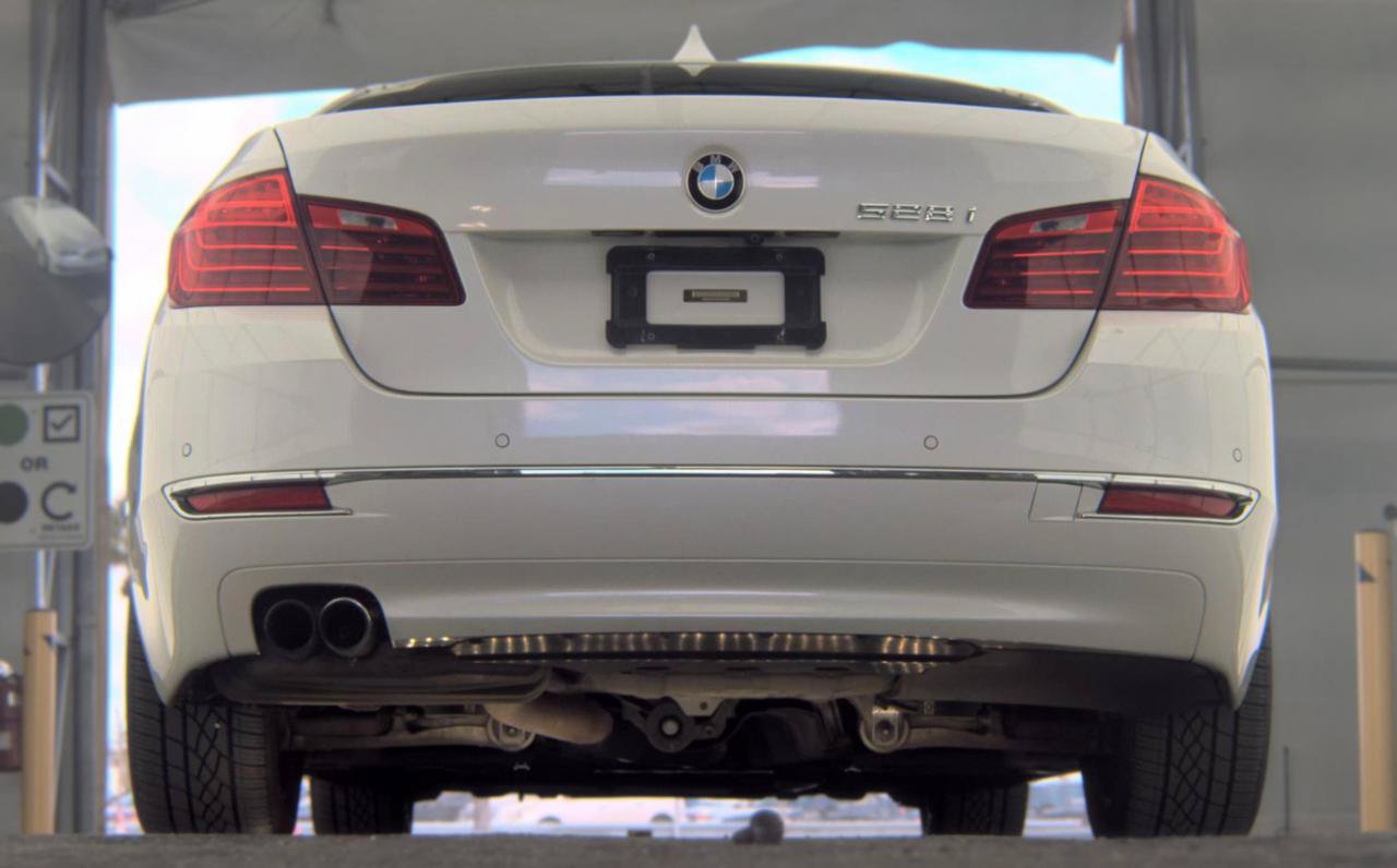 Used 2015 BMW 528i Sedan RWD image 7
