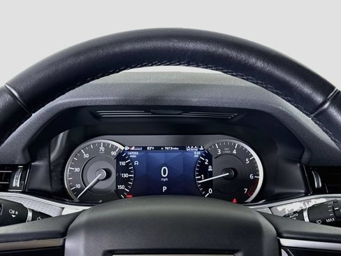 Used 2023 Land Rover Range Rover Evoque S AWD/4WD image 10