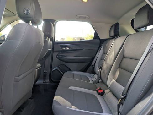 Used 2022 Chevrolet TrailBlazer LS image 17