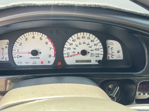 Used 2004 Toyota Tacoma PreRunner RWD image 28