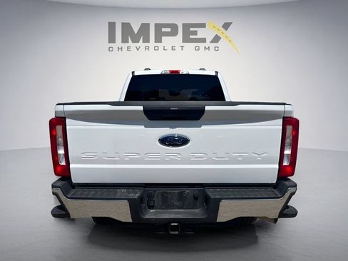 Used 2025 Ford F250 XLT w/ FX4 Off-Road Package AWD/4WD image 3
