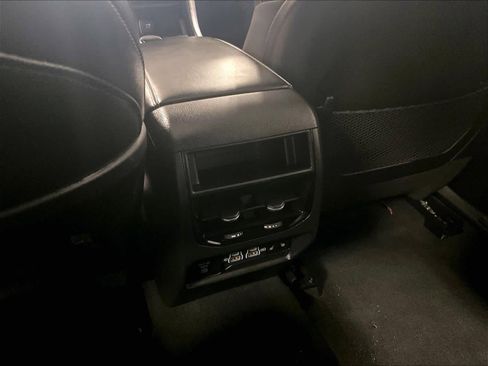 Used 2024 Jeep Grand Cherokee Limited 4xe image 28