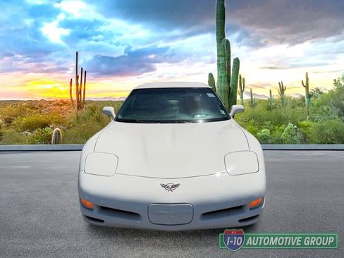 Used 2003 Chevrolet Corvette Convertible w/ Preferred Equipment Group1 RWD image 3