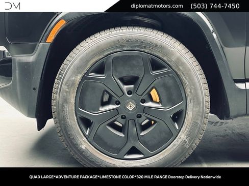 Used 2024 Rivian R1S Adventure AWD/4WD image 43