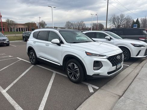 Used 2019 Hyundai Santa Fe Limited image 1