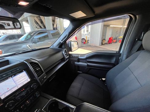 Used 2017 Ford F150 XLT w/ Equipment Group 302A Luxury AWD/4WD image 13