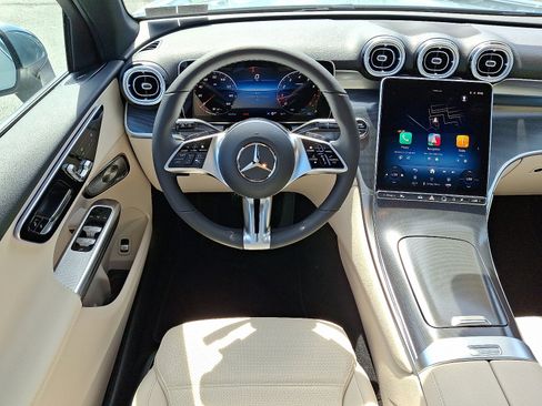 New 2026 Mercedes-Benz GLC 300 4MATIC image 9