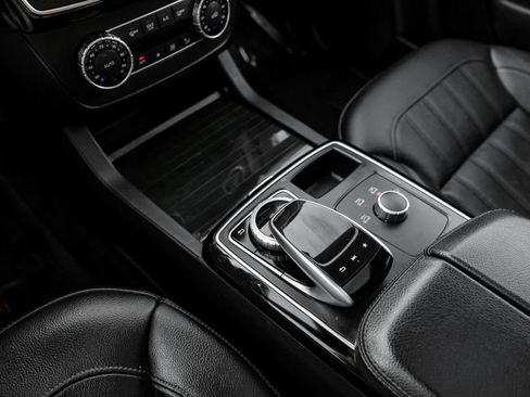 Used 2018 Mercedes-Benz GLE 350 image 25