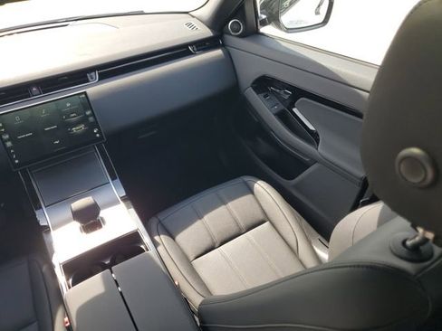 Used 2026 Land Rover Range Rover Evoque S image 18