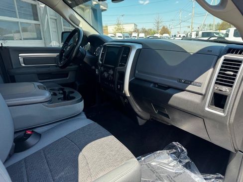 Used 2018 RAM 1500 Big Horn AWD/4WD image 14