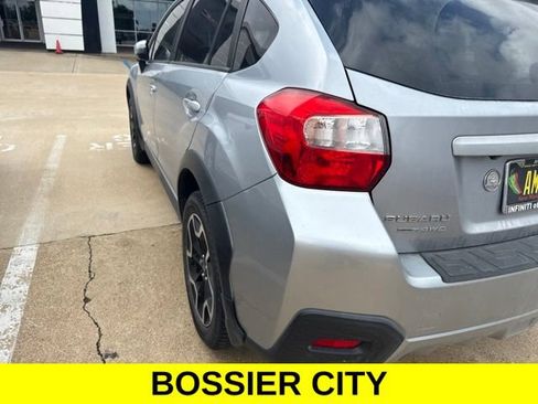 Used 2016 Subaru Crosstrek 2.0i Limited w/ Popular Package #2 AWD/4WD image 7