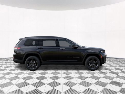 New 2026 Jeep Grand Cherokee L Limited w/ Limited Altitude Package AWD/4WD image 30