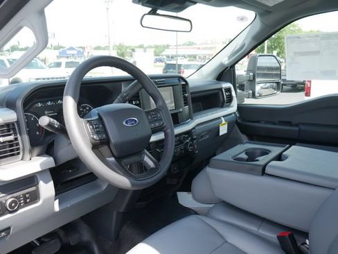 New 2026 Ford F350 XL w/ XL Chrome Package AWD/4WD image 11