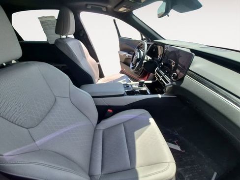 Used 2024 Lexus RX 350 w/ Technology Package AWD/4WD image 14
