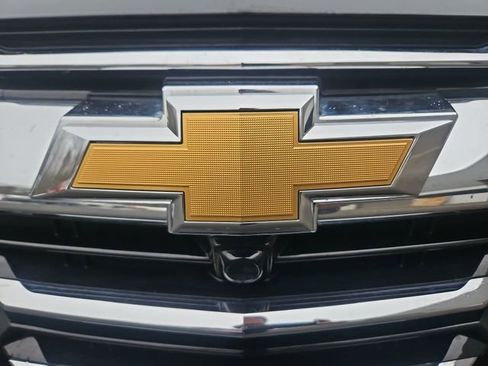 Used 2025 Chevrolet Equinox LT image 30