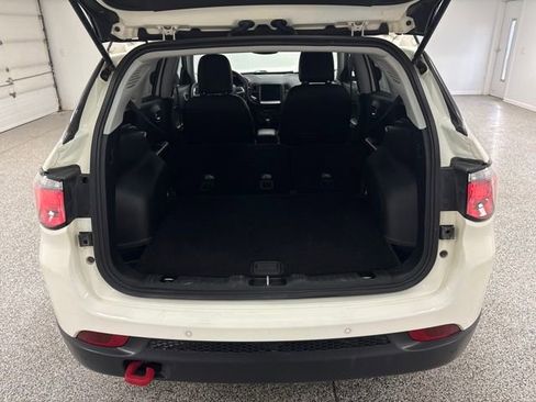 Used 2018 Jeep Compass Trailhawk w/ Navigation Group image 25