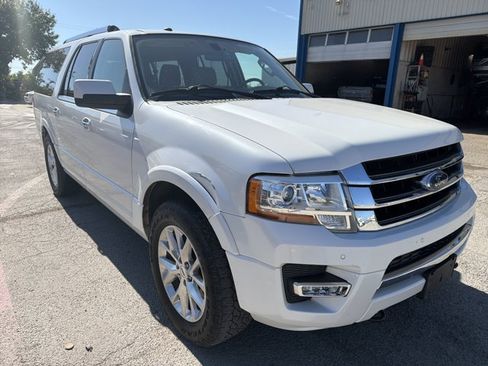Used 2017 Ford Expedition EL Limited w/ Equipment Group 301A AWD/4WD image 7
