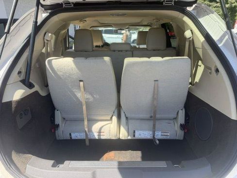 Used 2013 Lincoln MKT FWD image 13