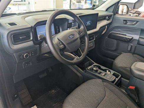 New 2025 Ford Maverick XLT w/ XLT Luxury Package image 5