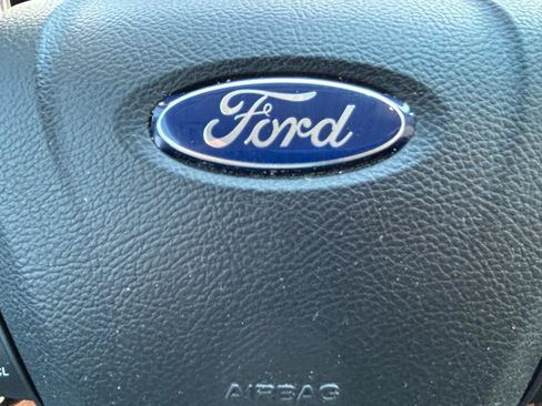 Used 2017 Ford Edge SE AWD/4WD image 20