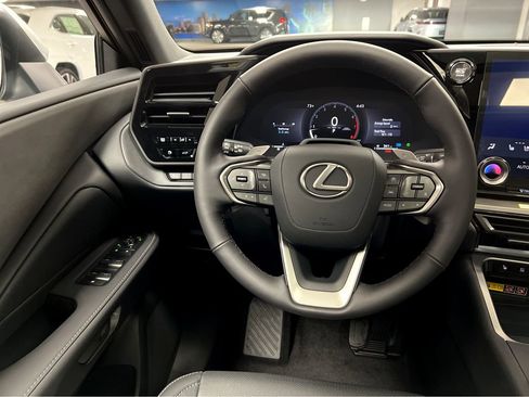 New 2026 Lexus TX 350 AWD image 30