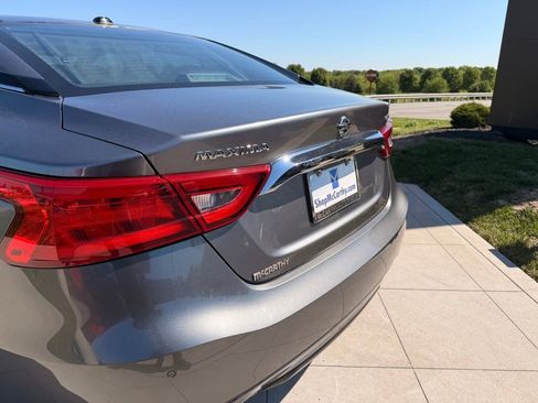 Used 2016 Nissan Maxima Platinum FWD image 36