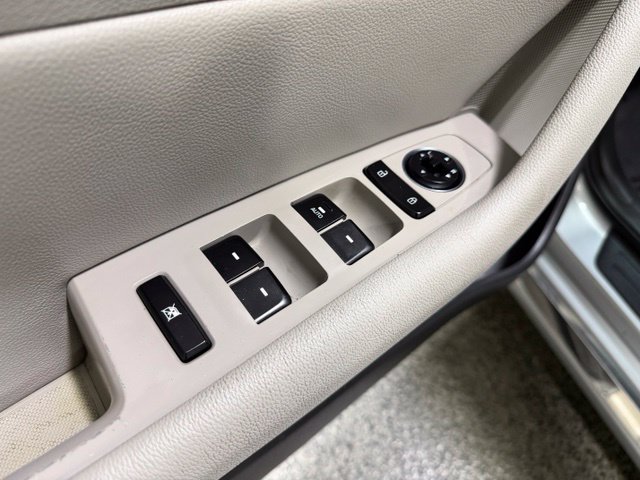 Used 2017 Hyundai Sonata Sport w/ Value Edition Package 02 FWD image 19