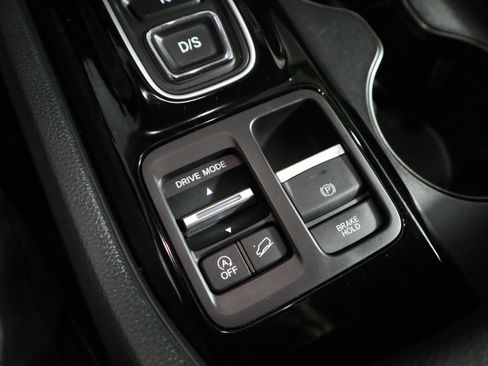 Used 2024 Honda Pilot EX-L image 30