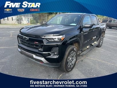 Used 2023 Chevrolet Colorado Z71 w/ Z71 Convenience Package 2