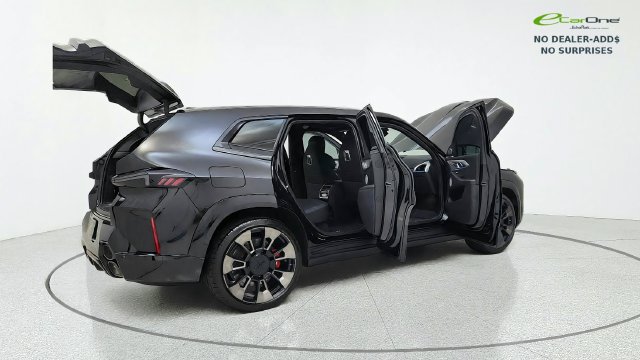 Used 2023 BMW XM AWD/4WD image 19