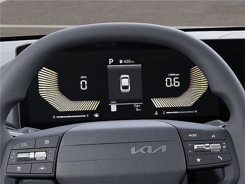 Used 2025 Kia K4 FWD image 21