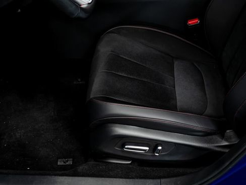 Certified 2025 Acura ADX A-Spec image 38