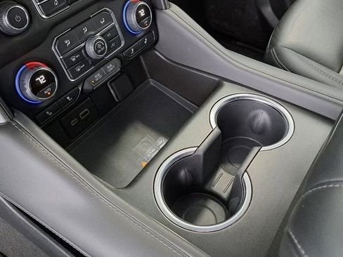 Used 2024 Chevrolet Tahoe LT image 19