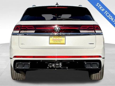 New 2026 Volkswagen Atlas Cross Sport SEL Premium R-Line image 4