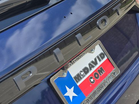 Certified 2025 Honda Pilot EX-L image 33